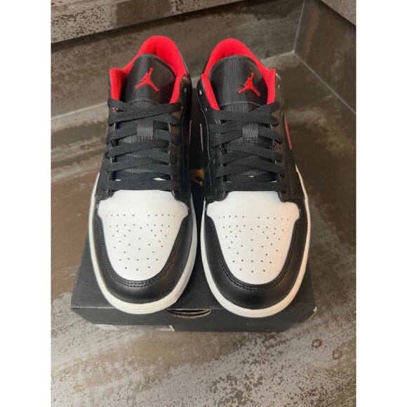 Jordan 1 Low Black Fire Red White Toe Size 10.5- 553558-063 - Picture 2 of 10